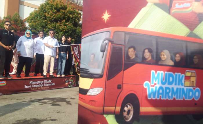 图为周四早上（18/3）劳工部长Yassierli在西爪哇省勿加西Islamic Center为Warmindo开 斋节一起返乡主持启用仪式。(商报/Max Manuhutu摄)