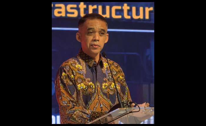 OJK融资公司监管部门负责人Achmad Setya Rahmanta致辞