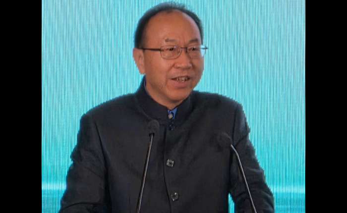 王思平参赞致辞