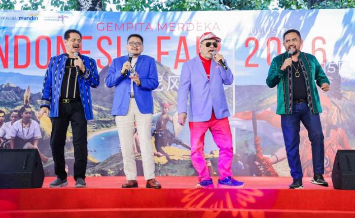 周浩黎大使与Trio Obras 表演