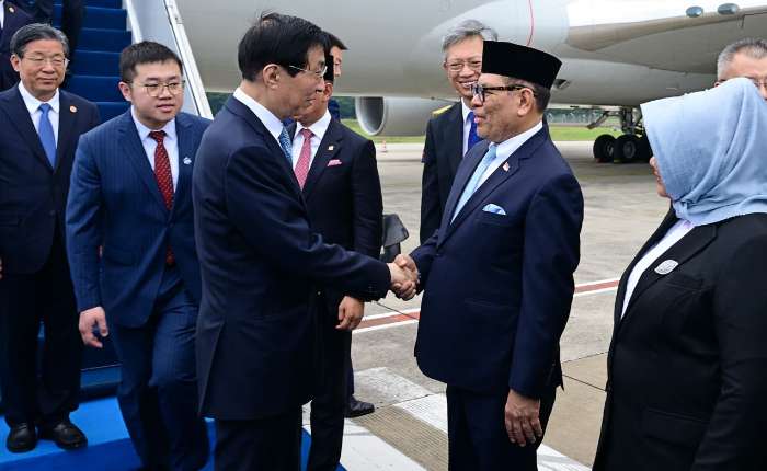 受到印尼驻华大使周浩黎欢迎