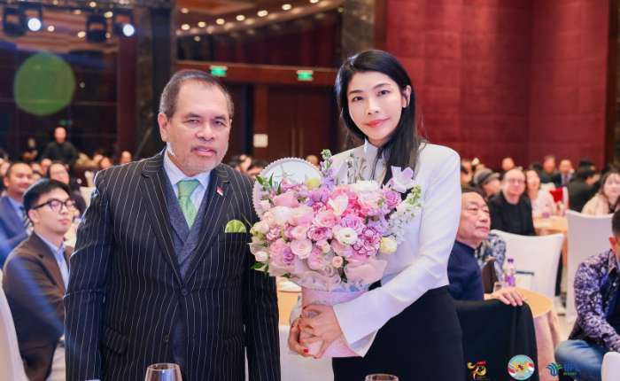 印尼驻华大使周浩黎与副大使梁玉宁。